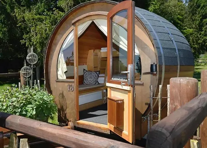 Schlummerfass Taufsteinhuette * ショッテン